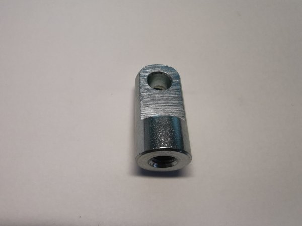 Auge m. Bund M8, &Oslash; 8,2 mm, wirksame L&auml;nge 30 mm